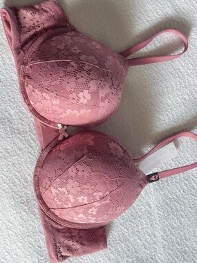 Victoria's Secret Body By Victoria Mauve Floral Lace Perfect Shape Bra NWT